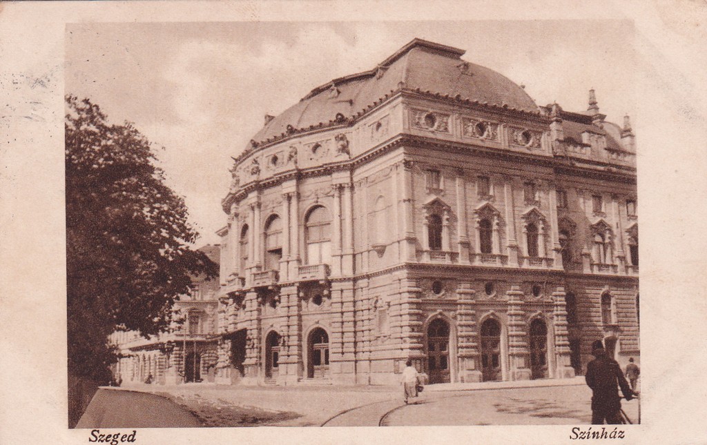 [261] Szeged - színház 