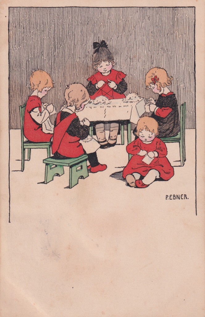 [396] Négy horgoló kislány az asztal körül, egy a földön ül, Kecskemét 