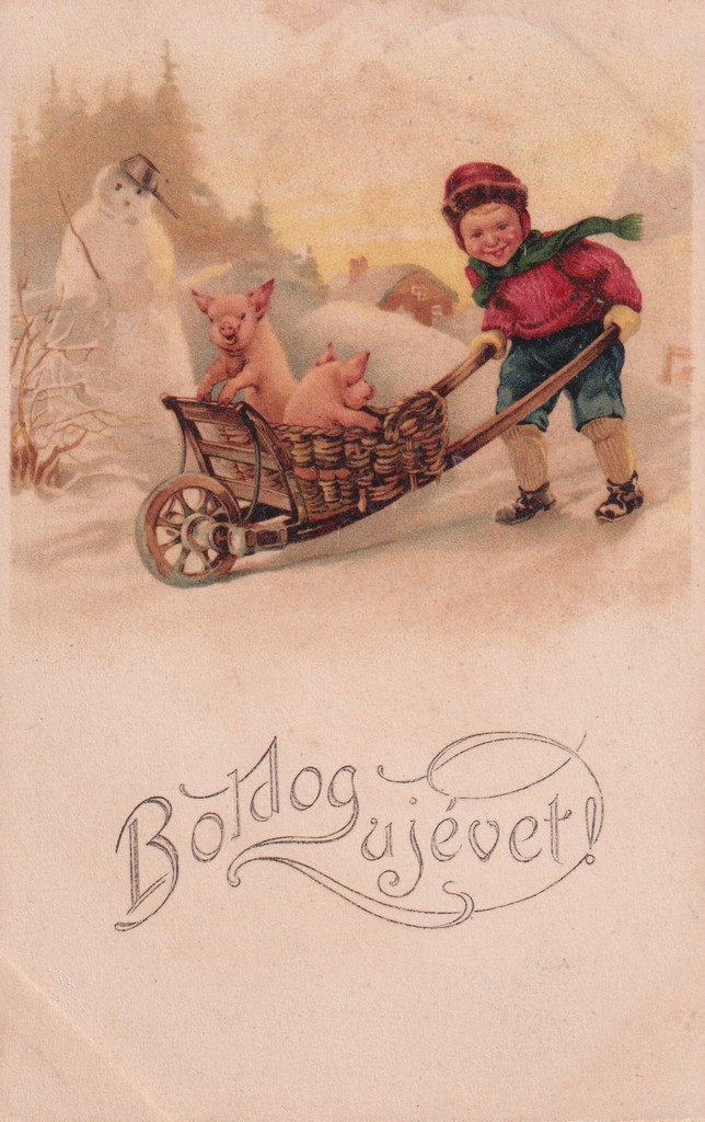 [441] Újévi képeslap. Kisfiú talicskán tol két malacot, havas táj, hóember. , Kaposvár 